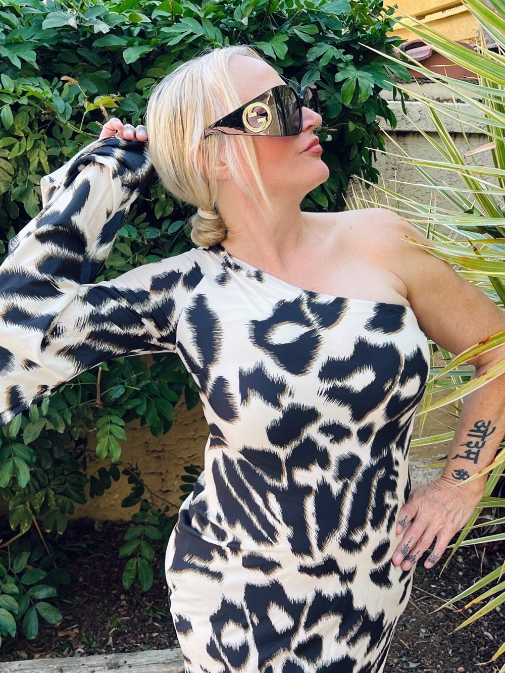 Fabulous one shoulder kaftan